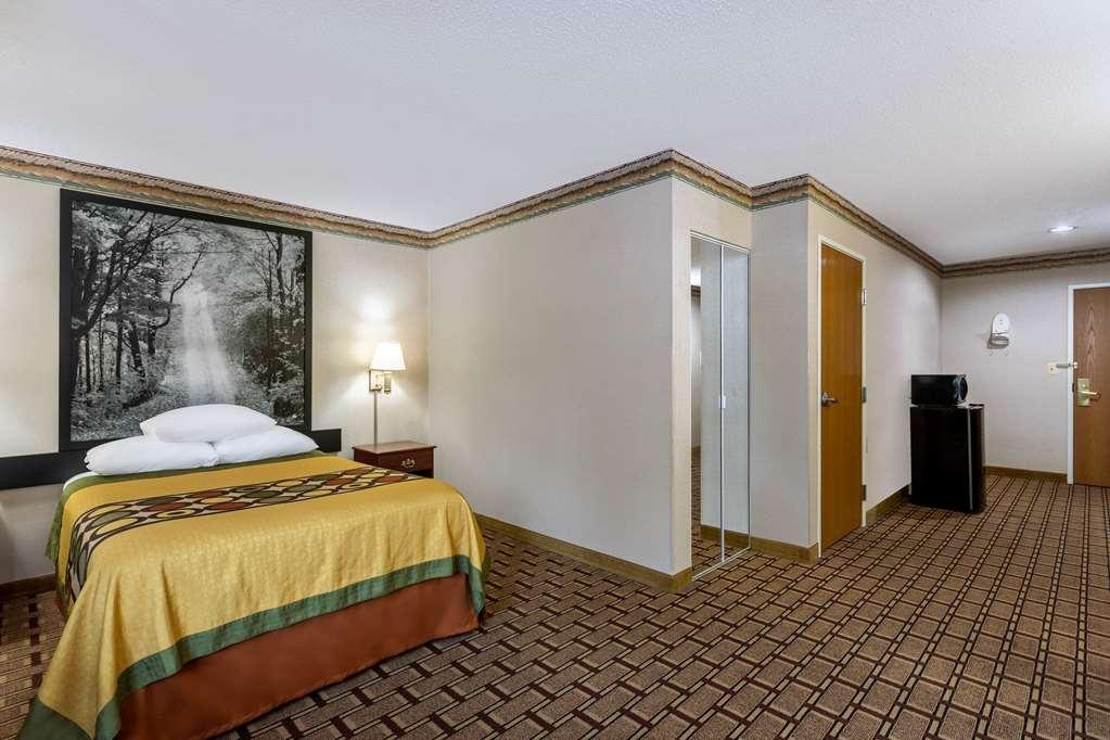 Super 8 By Wyndham Marysville/Port Huron Area Exterior foto