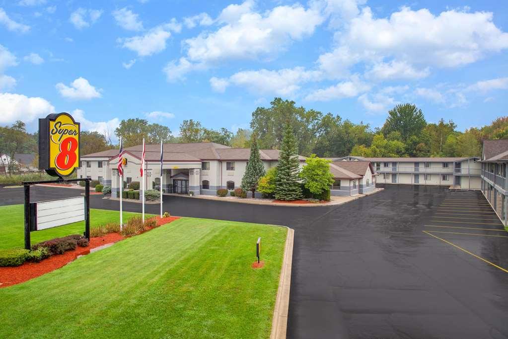 Super 8 By Wyndham Marysville/Port Huron Area Exterior foto