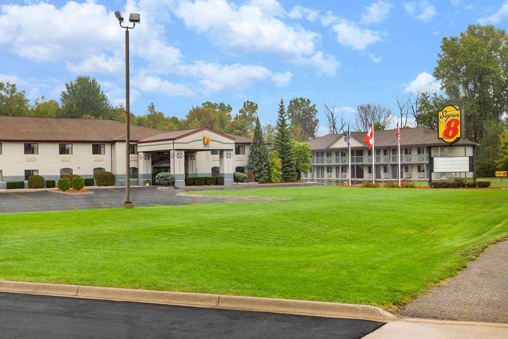 Super 8 By Wyndham Marysville/Port Huron Area Exterior foto