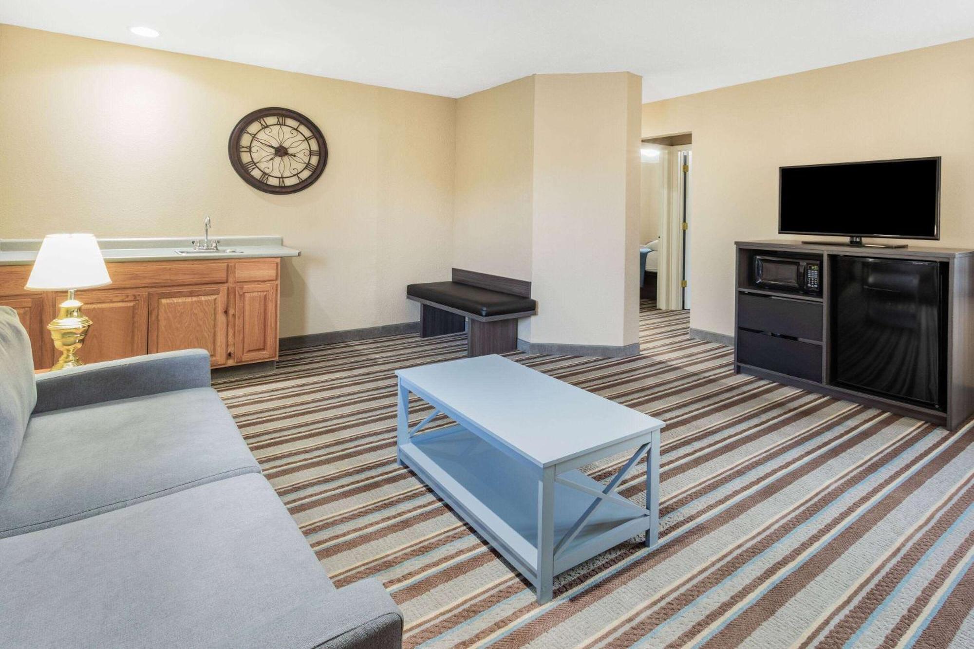 Super 8 By Wyndham Marysville/Port Huron Area Exterior foto