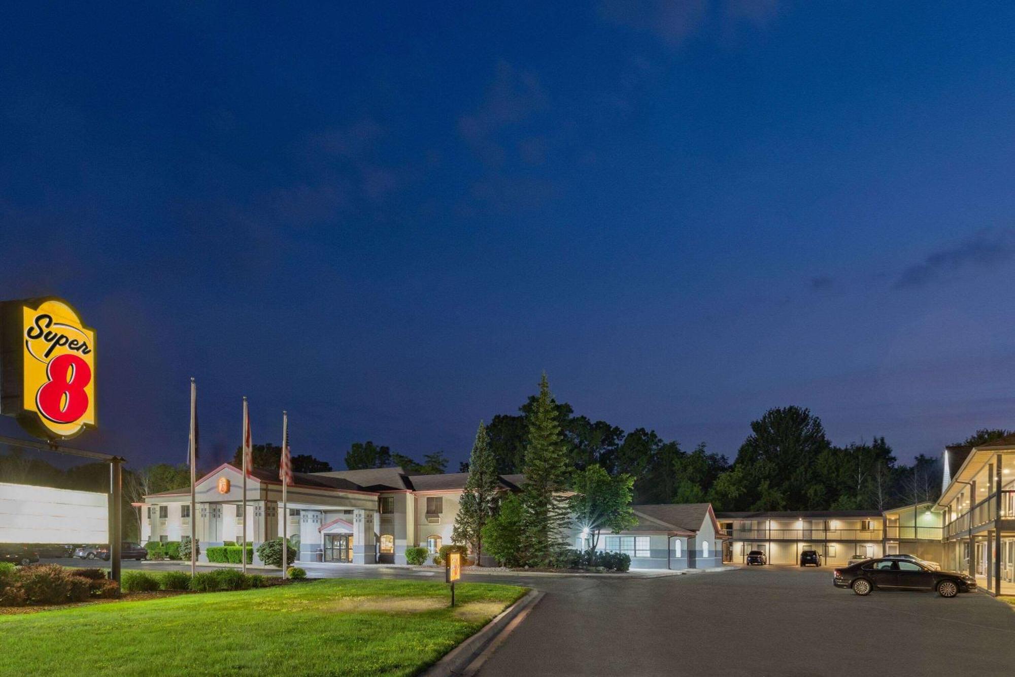 Super 8 By Wyndham Marysville/Port Huron Area Exterior foto