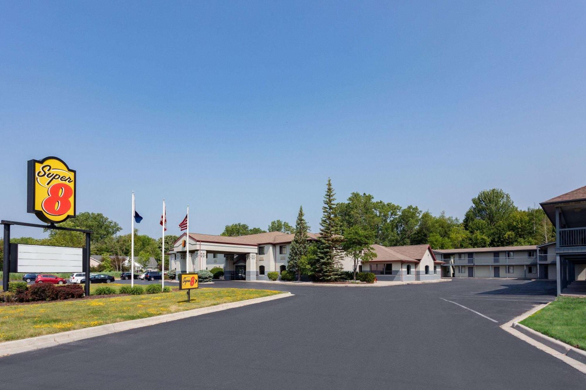 Super 8 By Wyndham Marysville/Port Huron Area Exterior foto